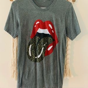 Leopard lips tee